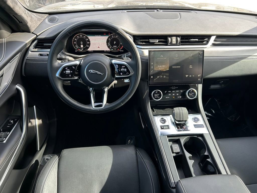 Used 2024 Jaguar F-PACE R-Dynamic S AWD/4WD image 17
