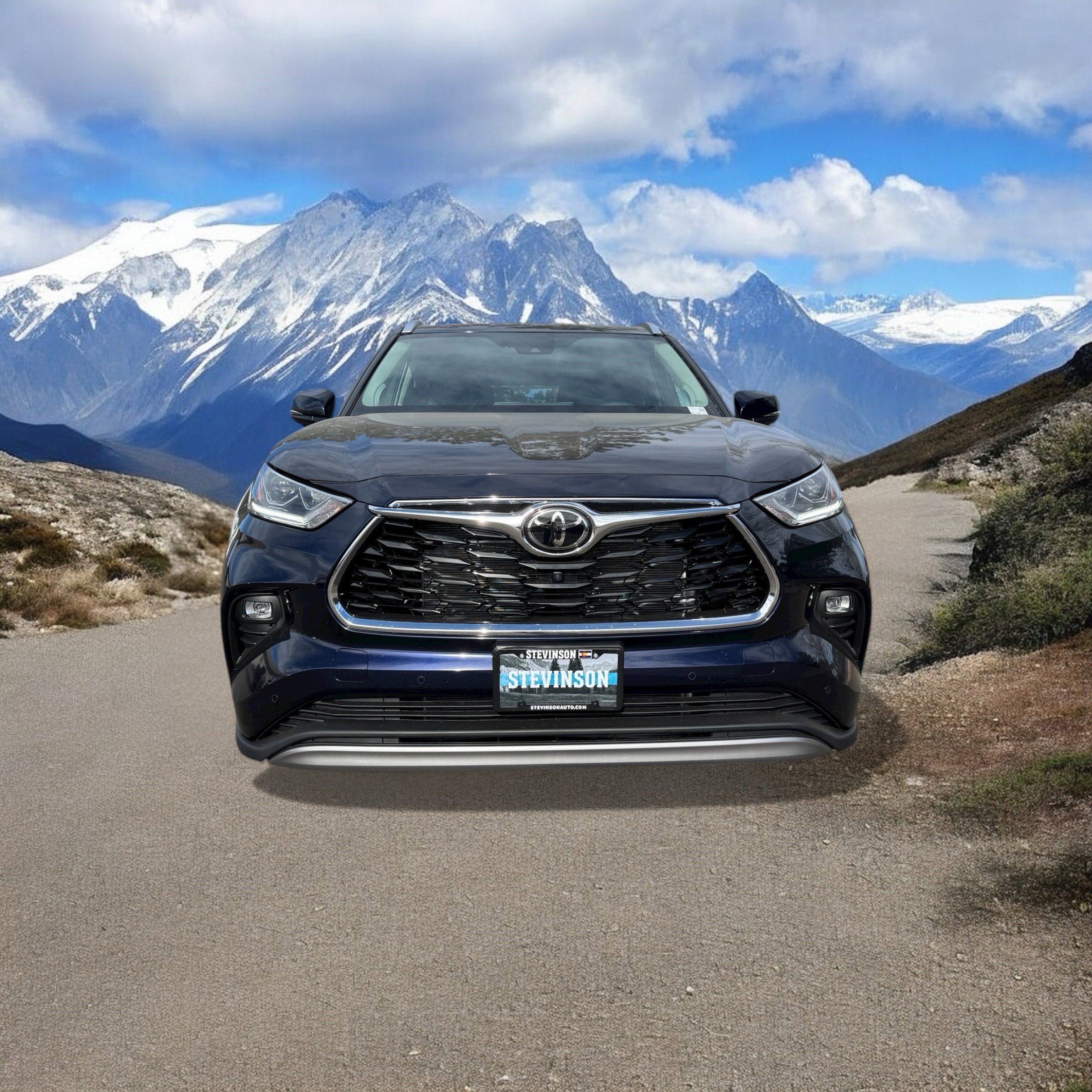New 2026 Toyota Highlander Platinum AWD/4WD image 8