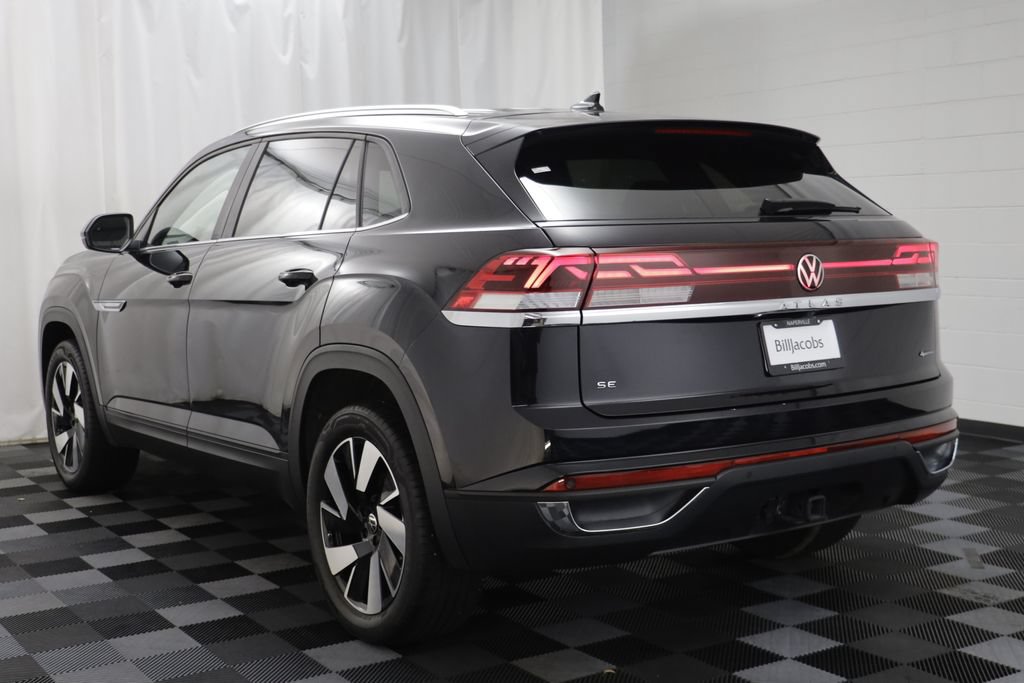 Certified 2024 Volkswagen Atlas Cross Sport SE AWD/4WD image 13