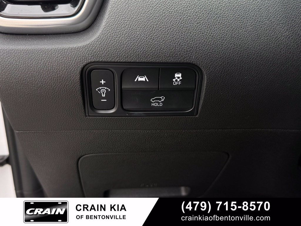 Used 2023 Kia Sorento SX AWD/4WD image 12
