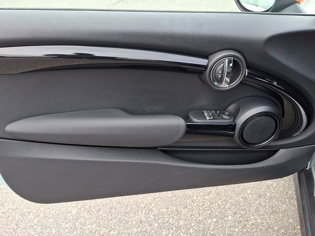Used 2018 MINI Cooper S FWD image 8
