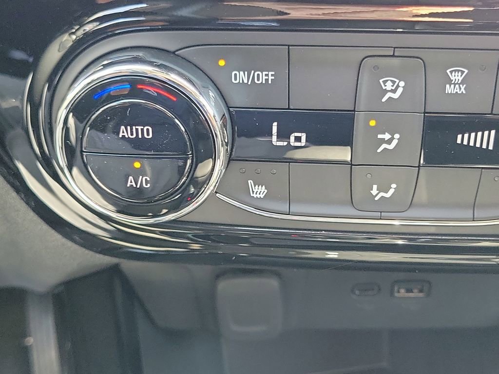 New 2026 Chevrolet Trax ACTIV w/ Driver Confidence Package FWD image 9