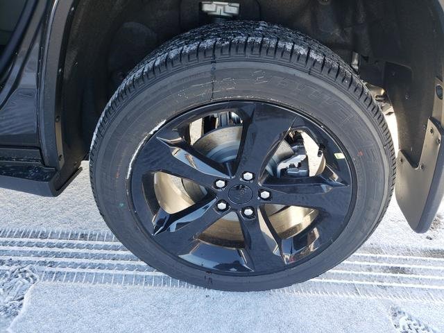 New 2025 Jeep Grand Cherokee Altitude image 22