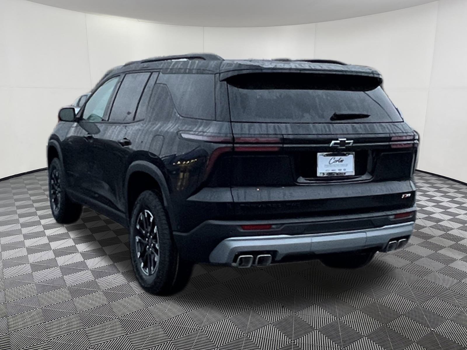 New 2026 Chevrolet Traverse Z71 w/ Enhanced Driving Package image 4