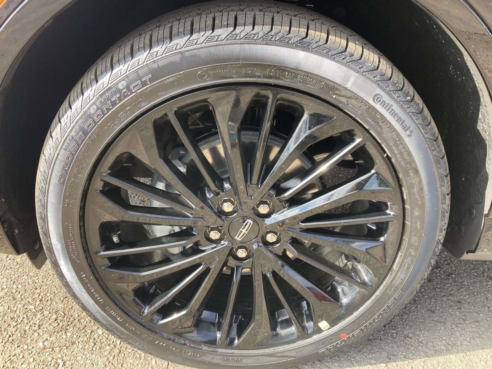 New 2026 Lincoln Corsair Reserve w/ Jet Appearance Package image 14