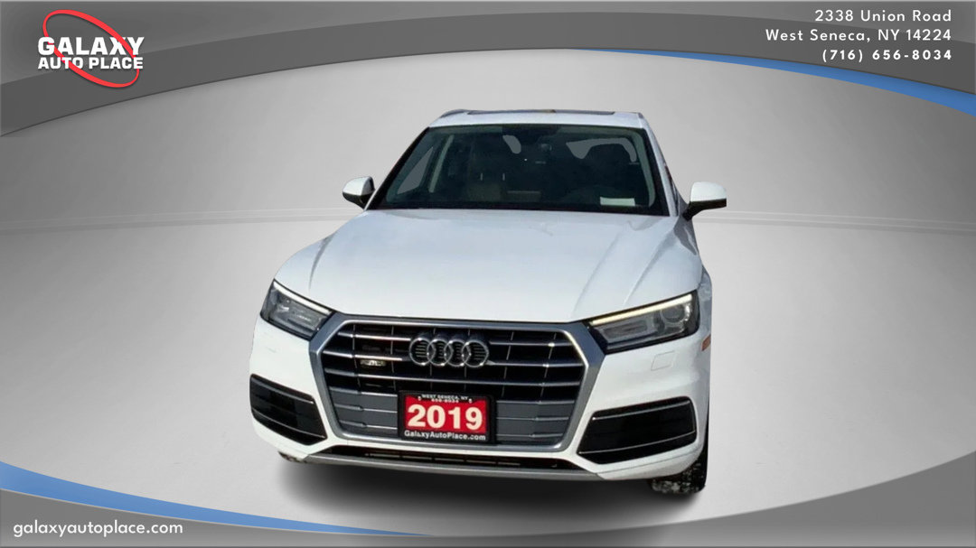 Used 2019 Audi Q5 2.0T Premium w/ Convenience Package image 2