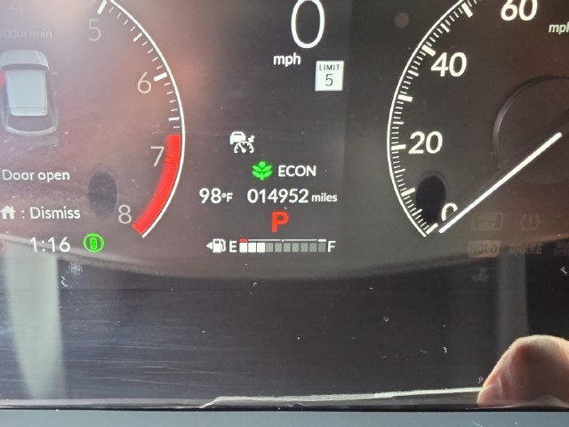 Used 2025 Honda HR-V Sport image 30