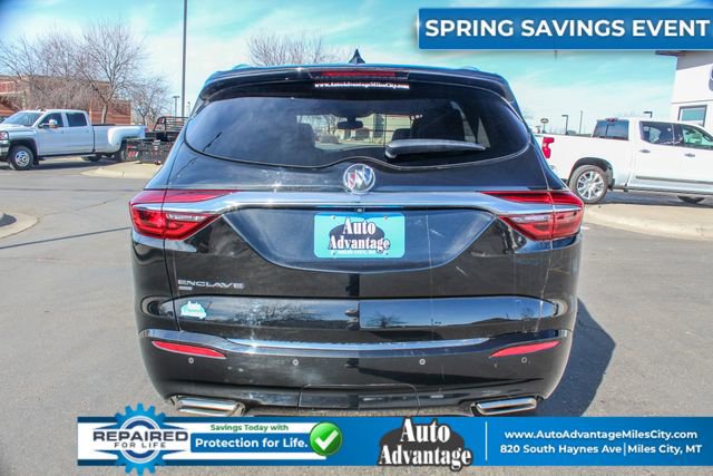 Used 2020 Buick Enclave Essence image 9
