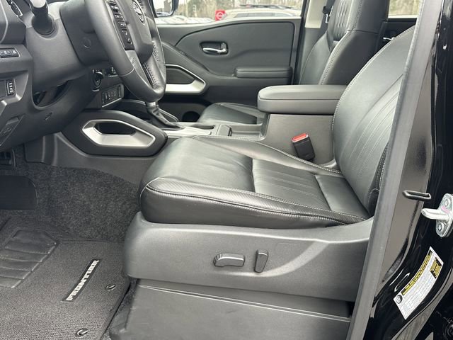 Certified 2024 Nissan Frontier SL w/ Technology Package image 10