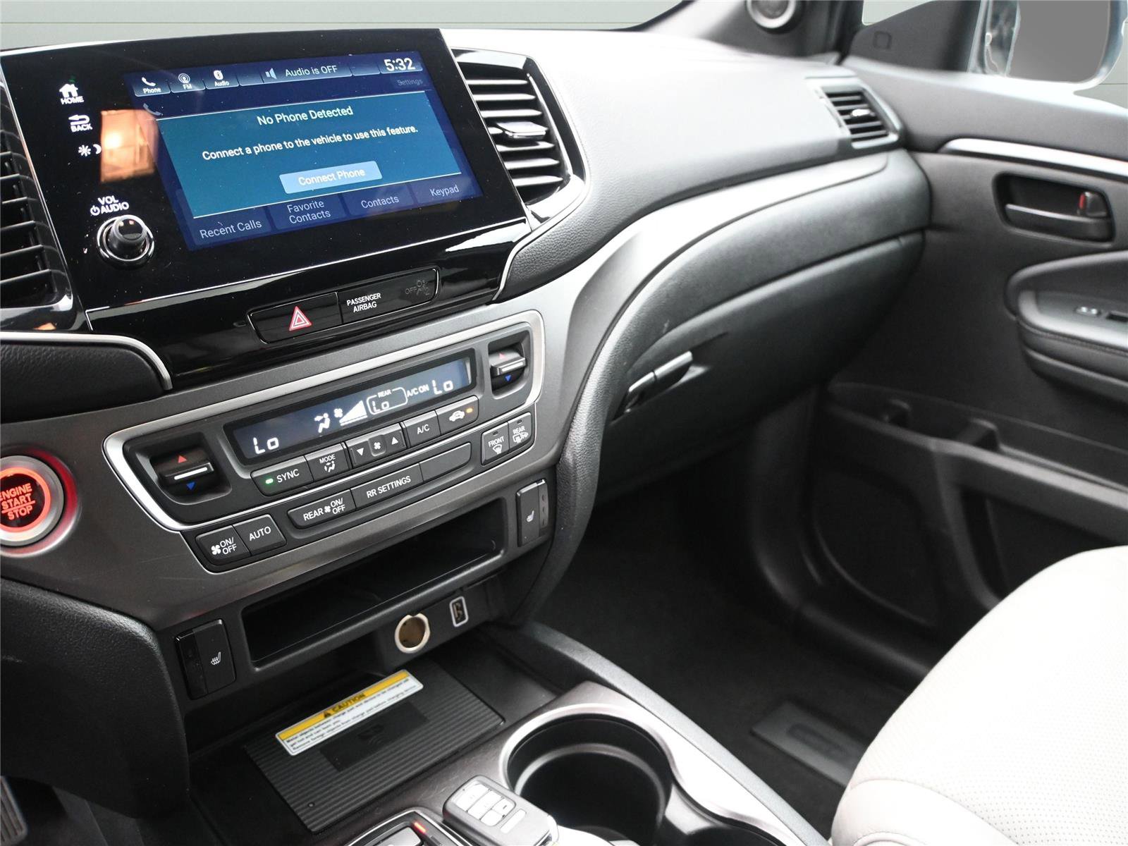 Used 2023 Honda Passport EX-L image 4