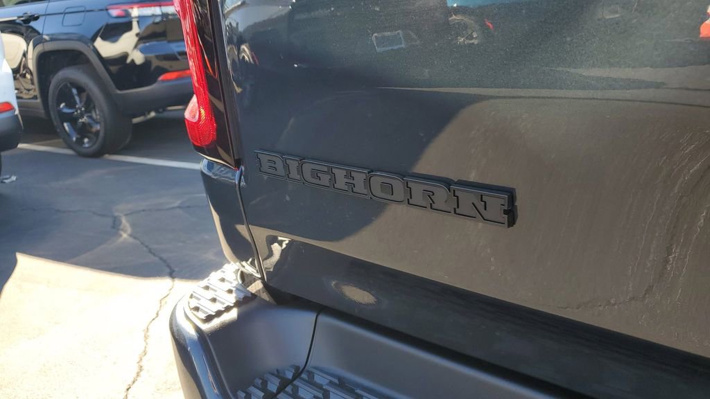 New 2026 RAM 1500 4x4 Crew Cab image 8