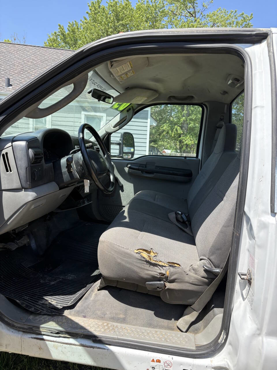 Used 2005 Ford F450 XL image 4