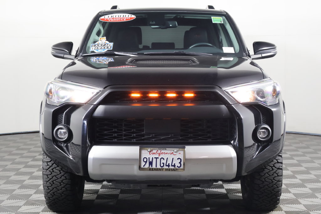 Used 2024 Toyota 4Runner TRD Off-Road Premium AWD/4WD image 2