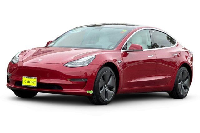 Used 2020 Tesla Model 3 Standard Range Plus image 2