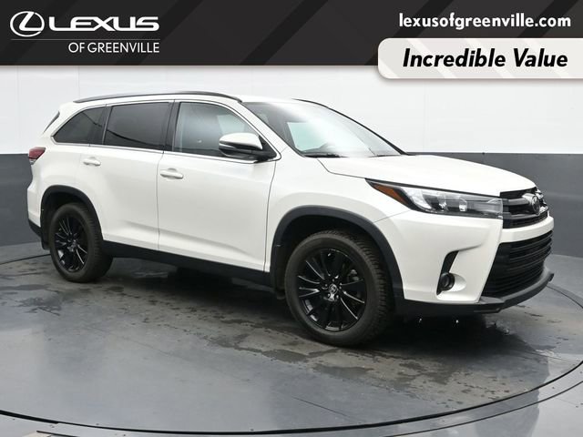 Used 2019 Toyota Highlander SE