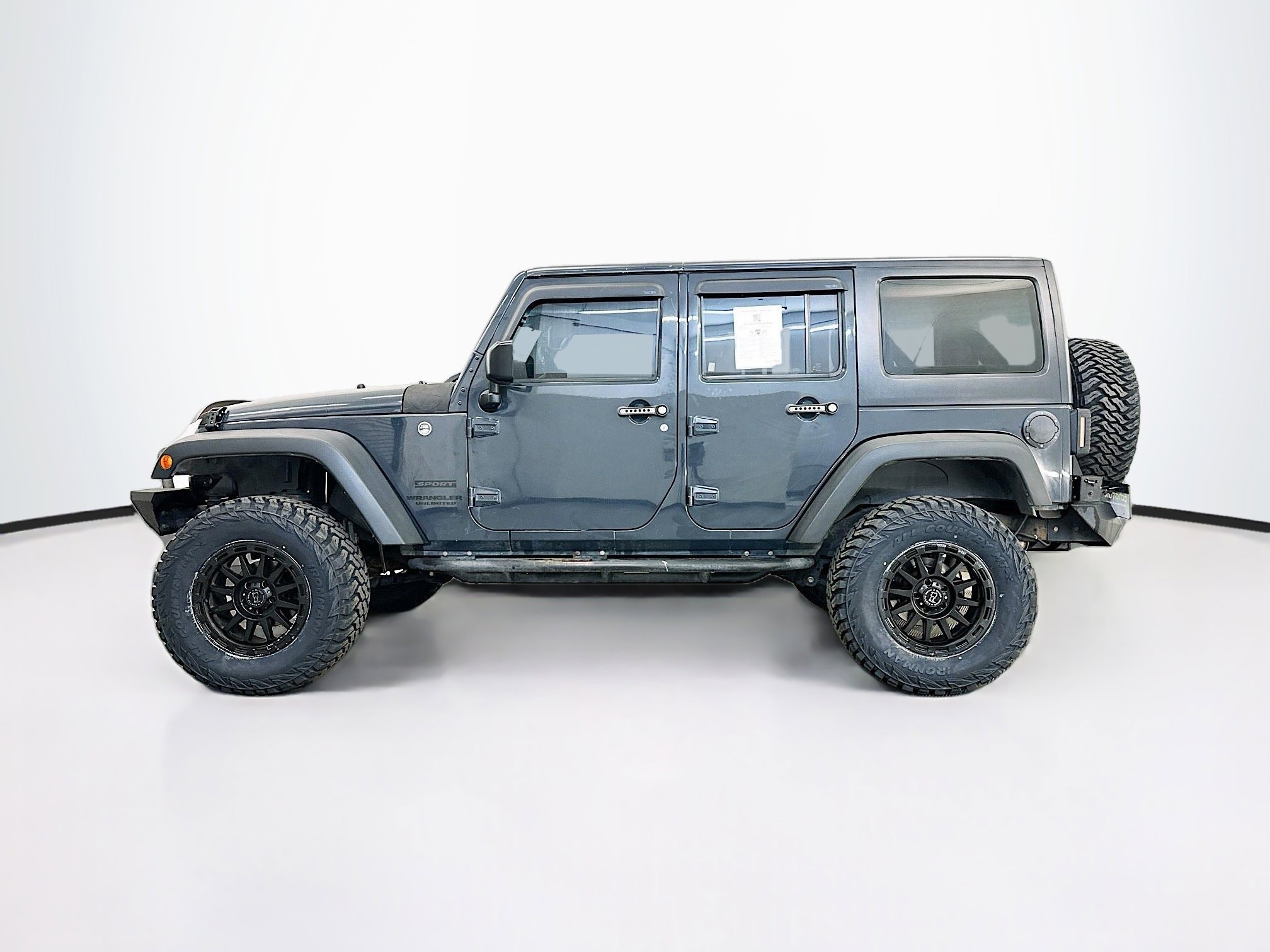 Used 2016 Jeep Wrangler Unlimited Sport w/ Connectivity Group image 4