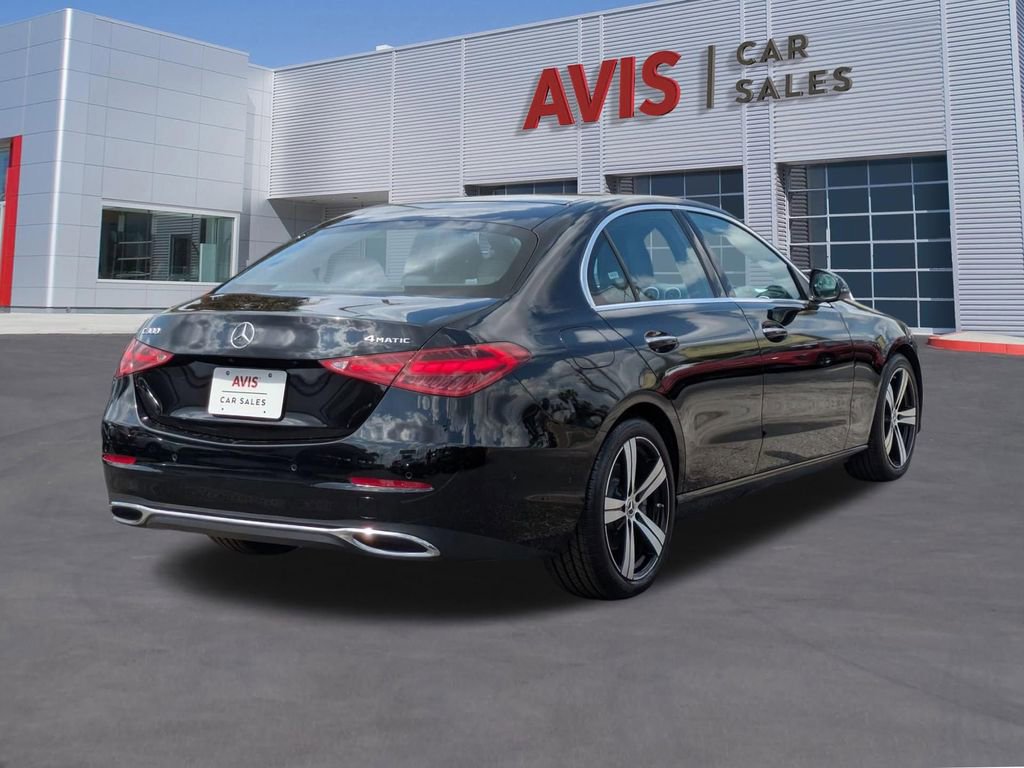 Used 2025 Mercedes-Benz C 300 4MATIC Sedan image 6
