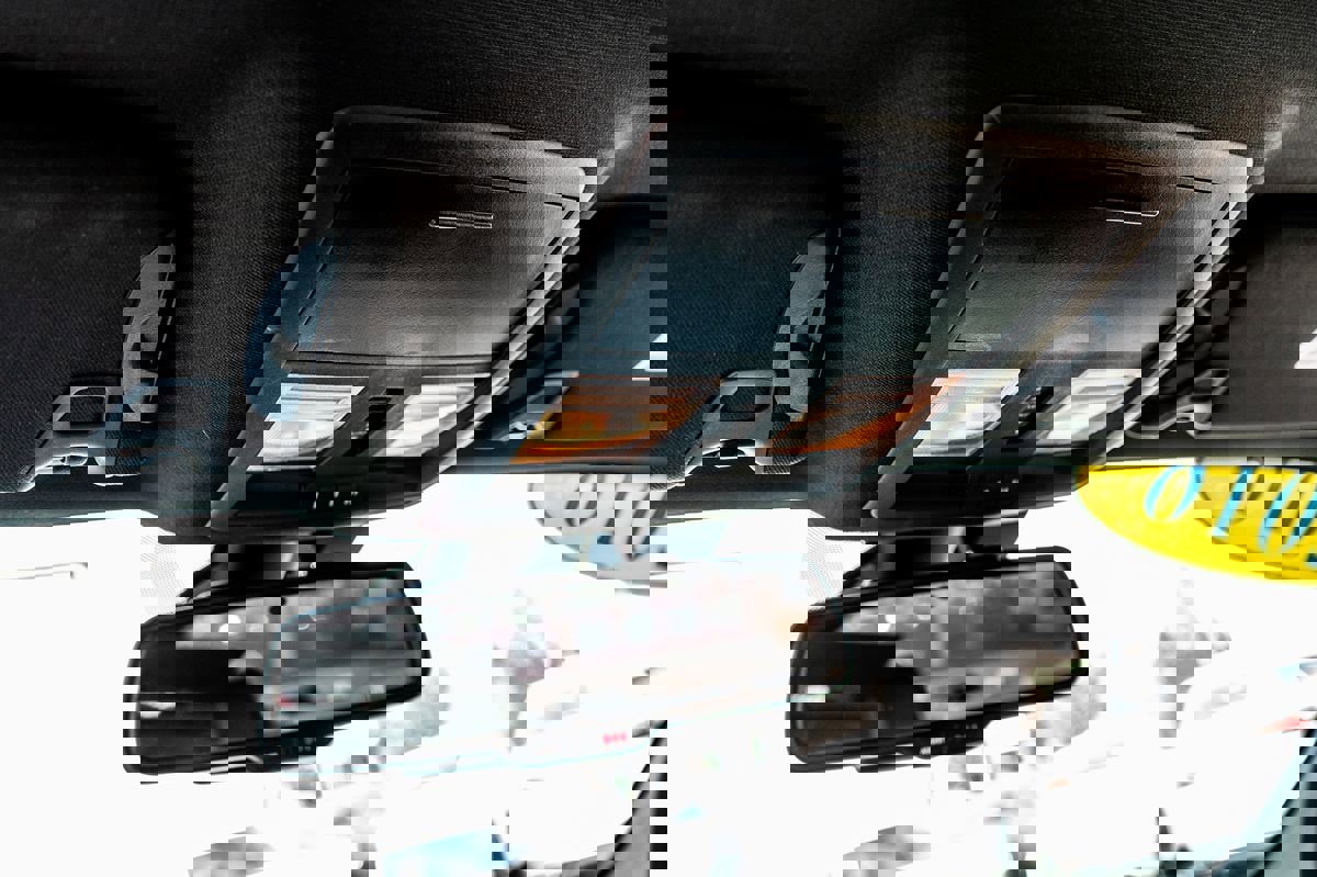 Used 2016 Dodge Challenger R/T Scat Pack w/ Leather Interior Group image 33