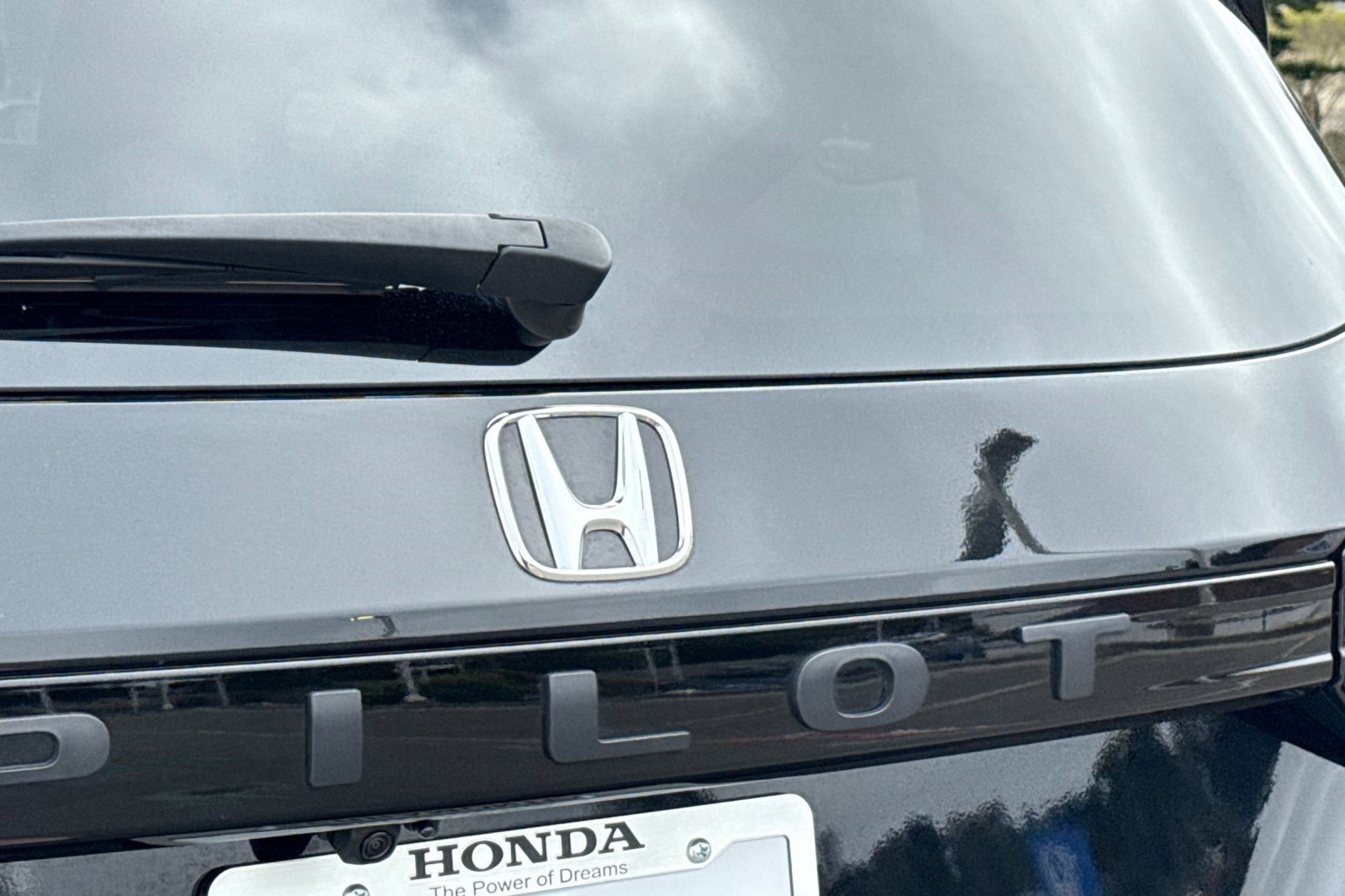 Certified 2024 Honda Pilot Touring image 21