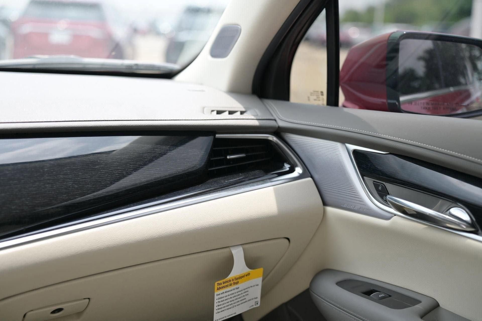 New 2025 Cadillac XT6 Premium Luxury w/ Technology Package image 47