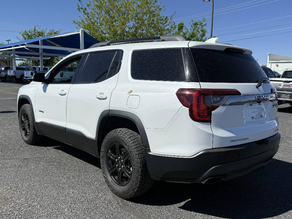 Used 2023 GMC Acadia AT4 w/ Technology Package AWD/4WD image 7