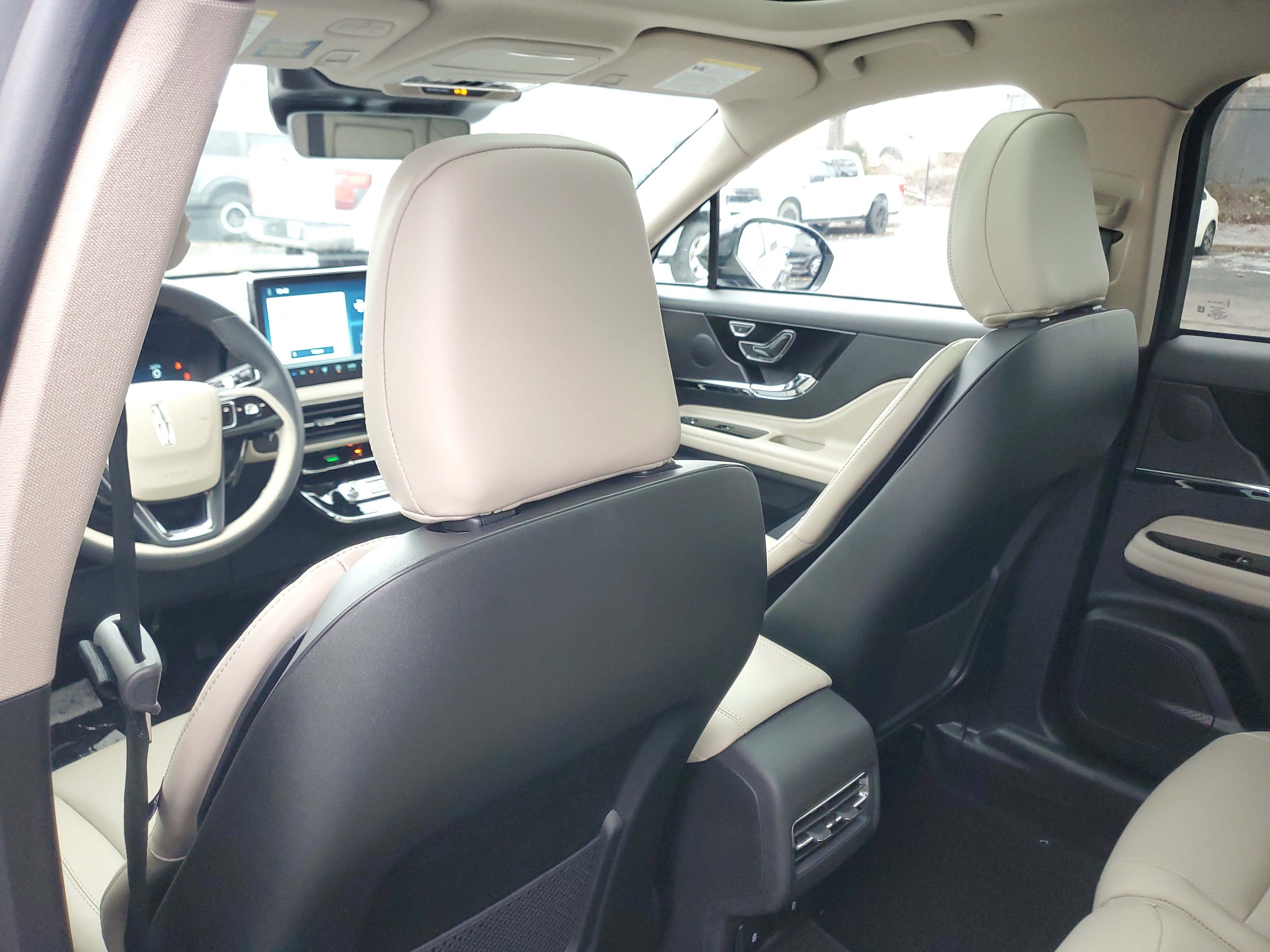 New 2026 Lincoln Corsair Premiere AWD/4WD image 26