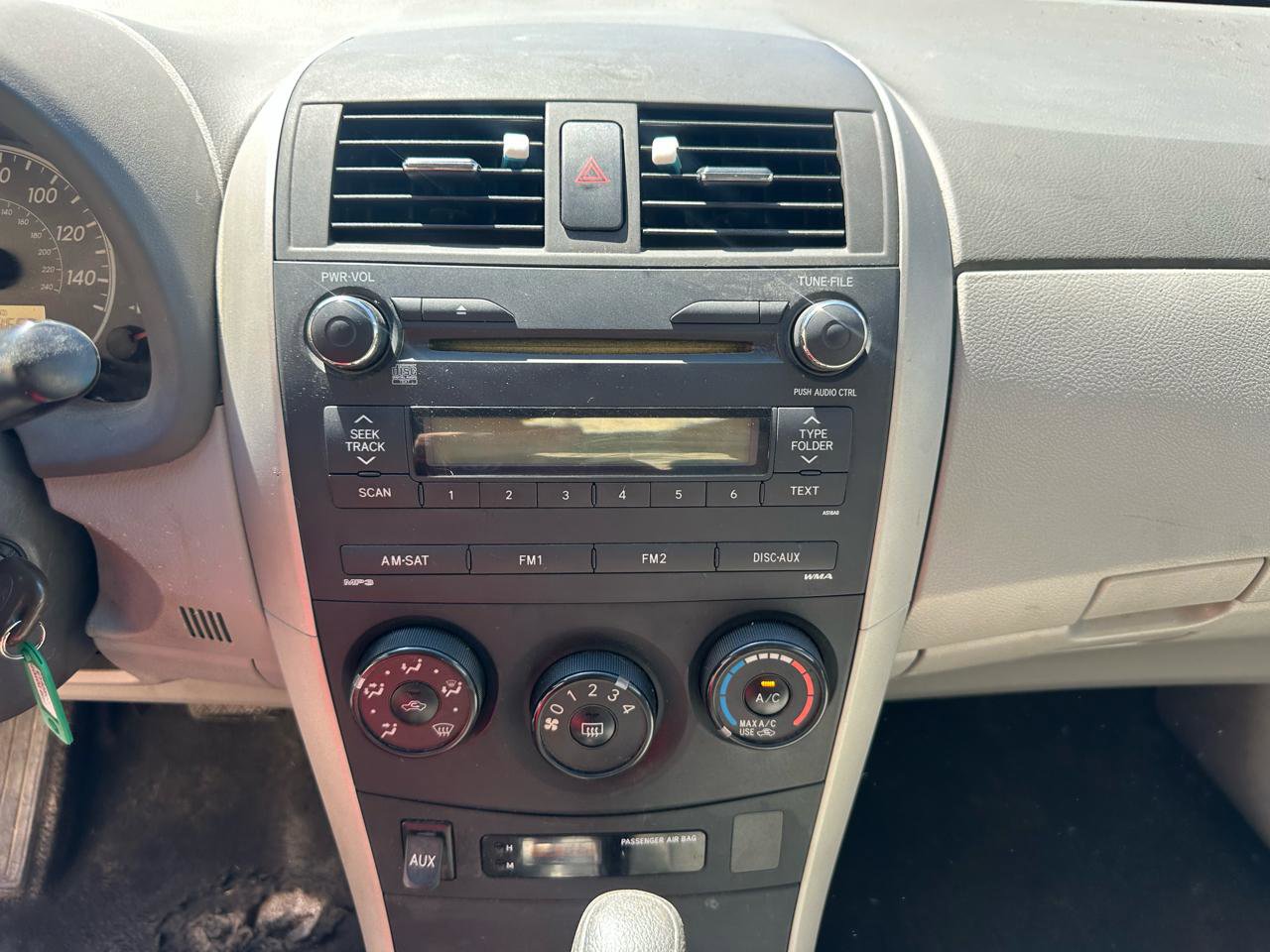 Used 2010 Toyota Corolla FWD image 15