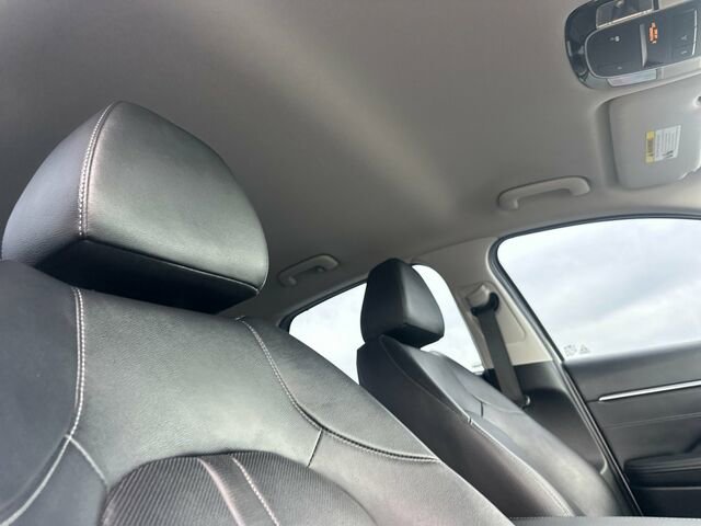 Used 2021 Hyundai Sonata Limited w/ Cargo Package image 19