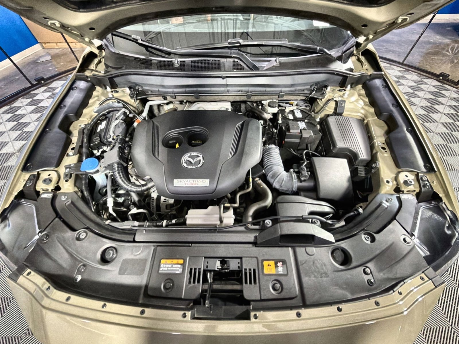 Used 2024 MAZDA CX-5 Carbon Edition image 39