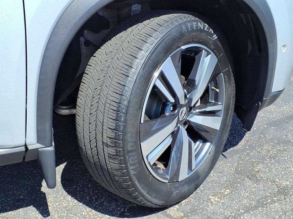 Certified 2023 Nissan Rogue SL w/ SL Premium Package AWD/4WD image 8