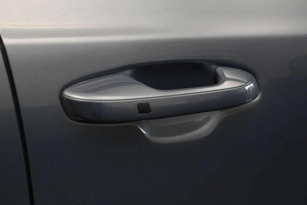 Used 2024 Kia Telluride LX FWD image 40