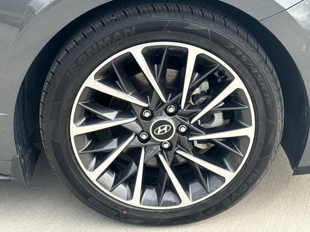 Used 2023 Hyundai Sonata Limited image 11