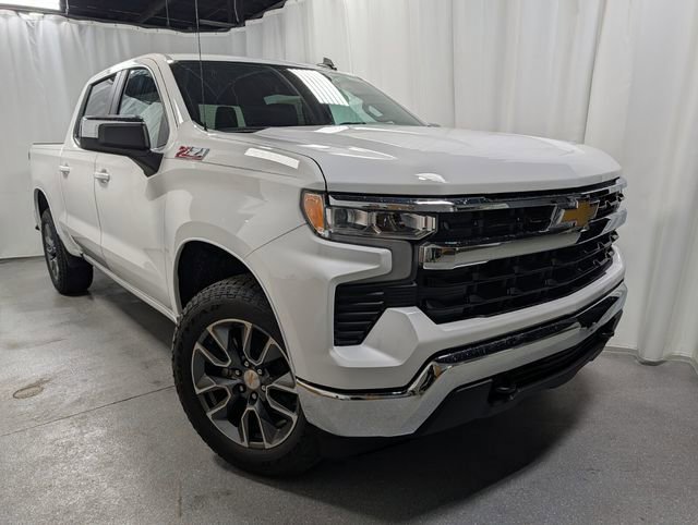 New 2026 Chevrolet Silverado 1500 LT AWD/4WD image 2