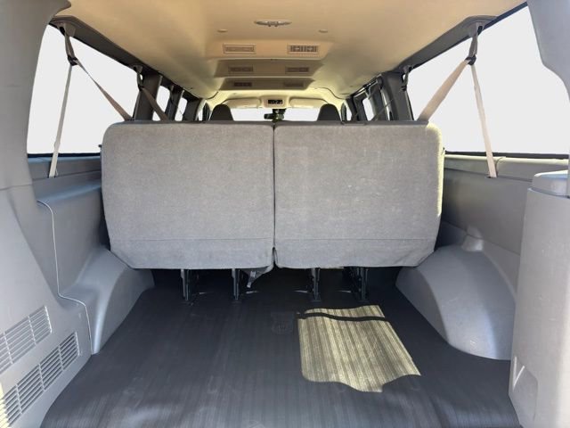 Used 2024 Chevrolet Express 3500 LS w/ Chrome Appearance Package RWD image 12