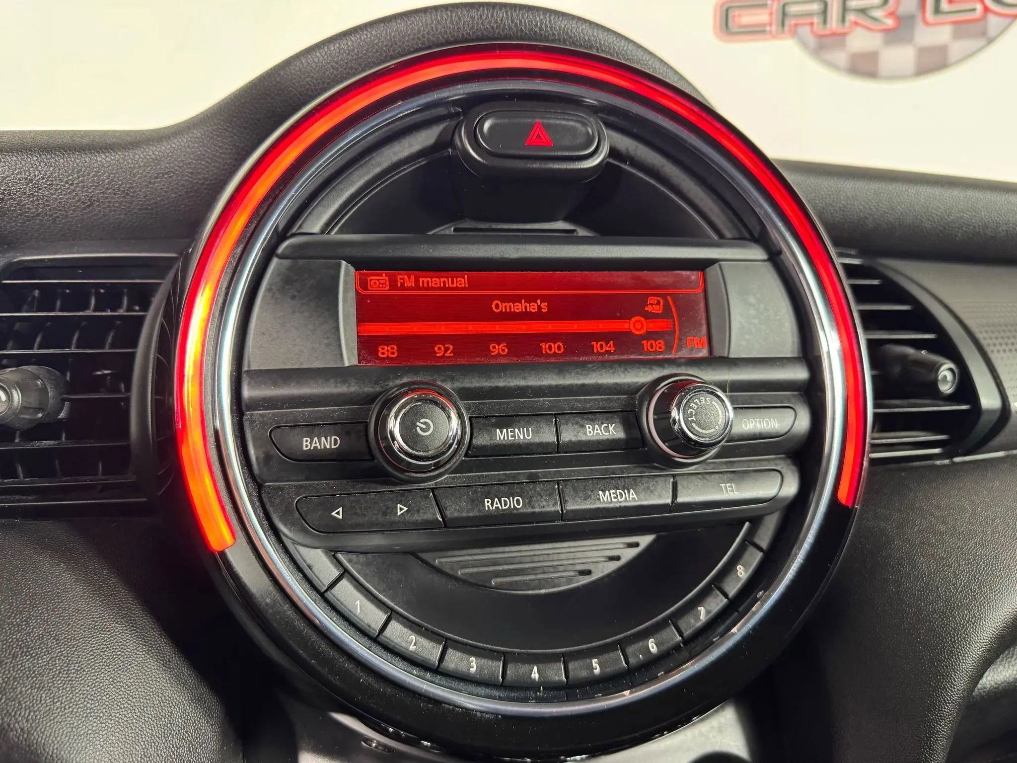 Used 2016 MINI Cooper 2-Door Hardtop image 16