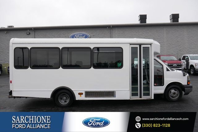 Used 2014 Chevrolet Express 4500 w/ Shuttle Bus Package