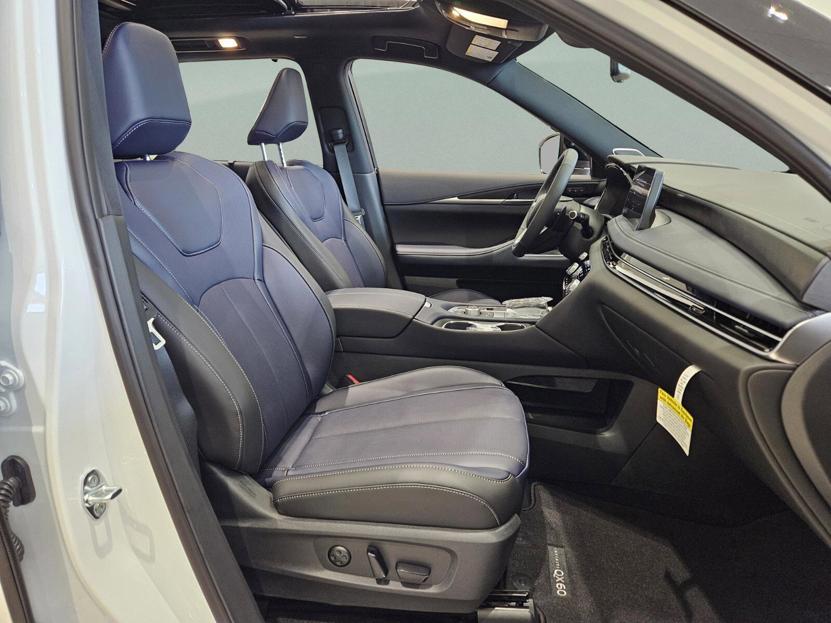 New 2026 INFINITI QX60 Sport w/ Dark Cargo Package image 10