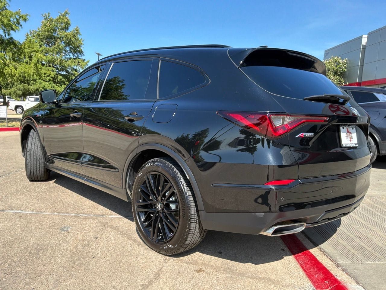 Used 2026 Acura MDX A-Spec AWD/4WD image 8