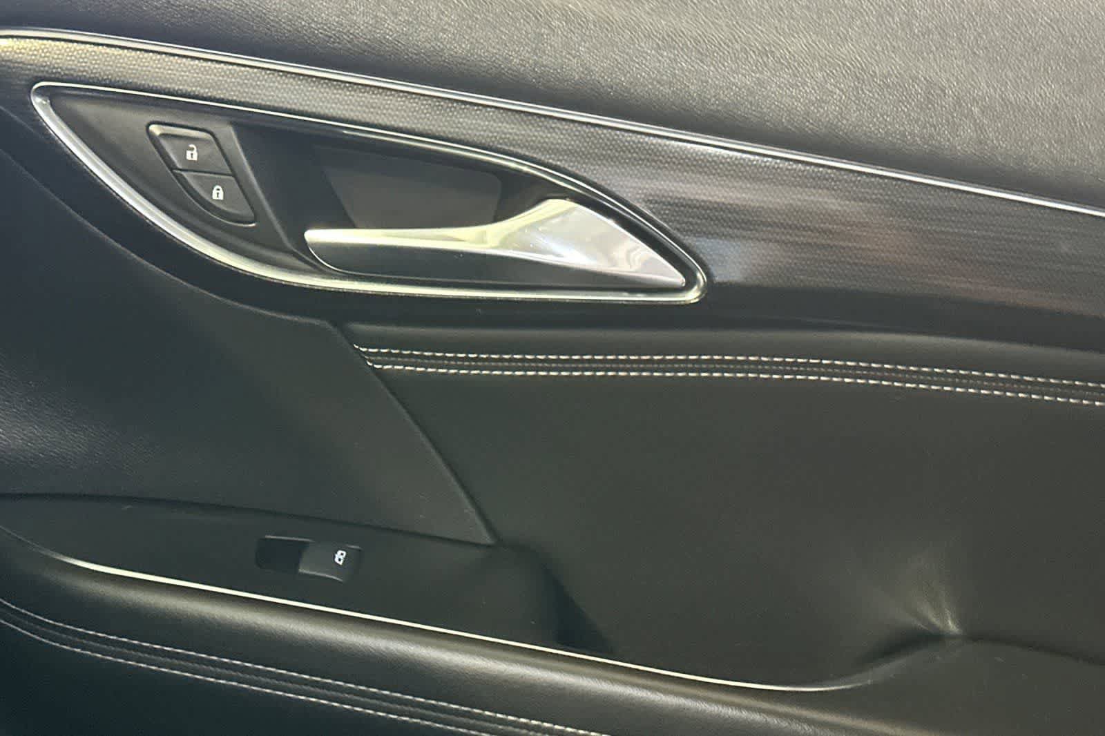 Used 2023 Buick Envision Essence FWD image 29