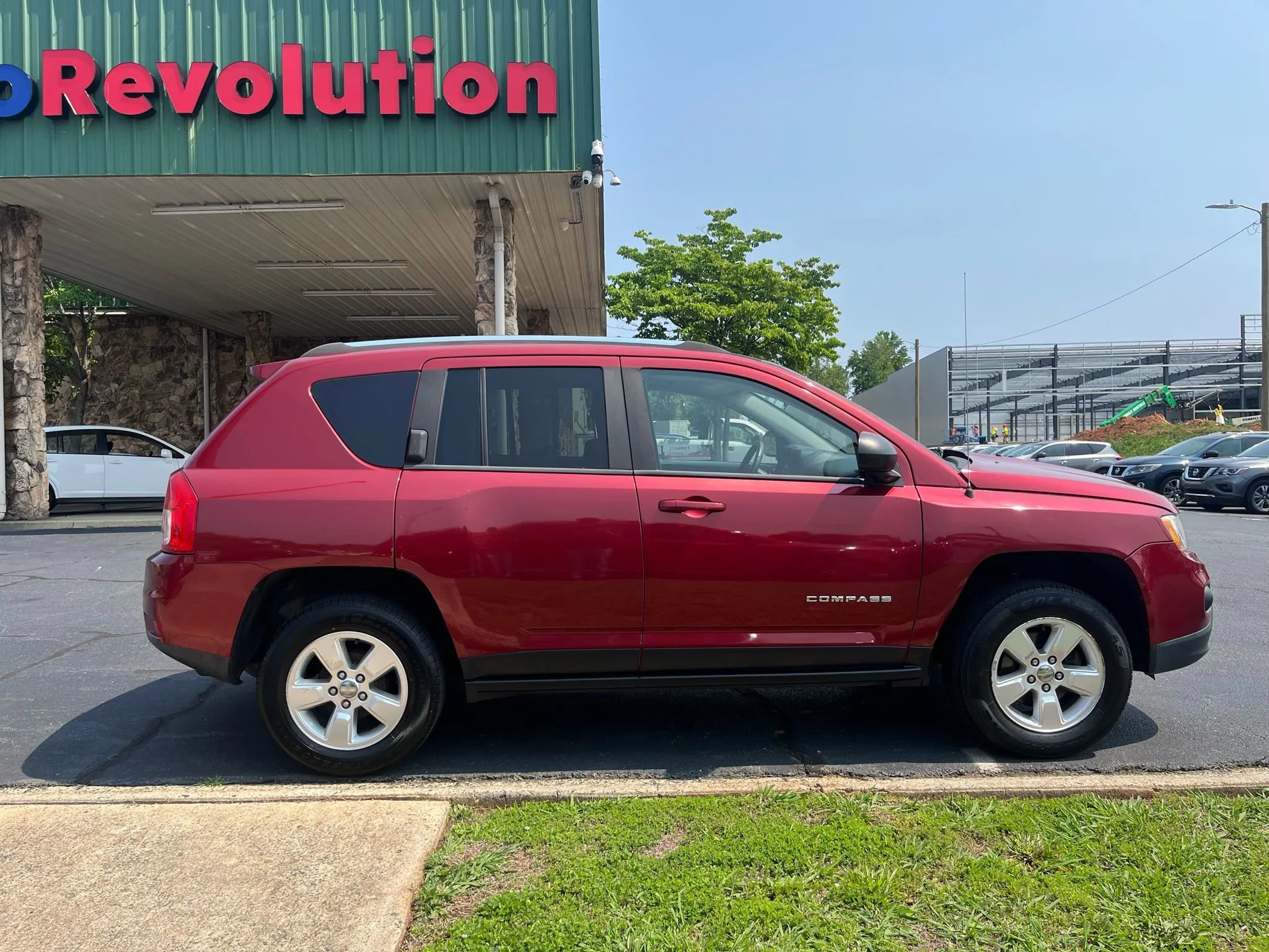 Used 2013 Jeep Compass Latitude image 9