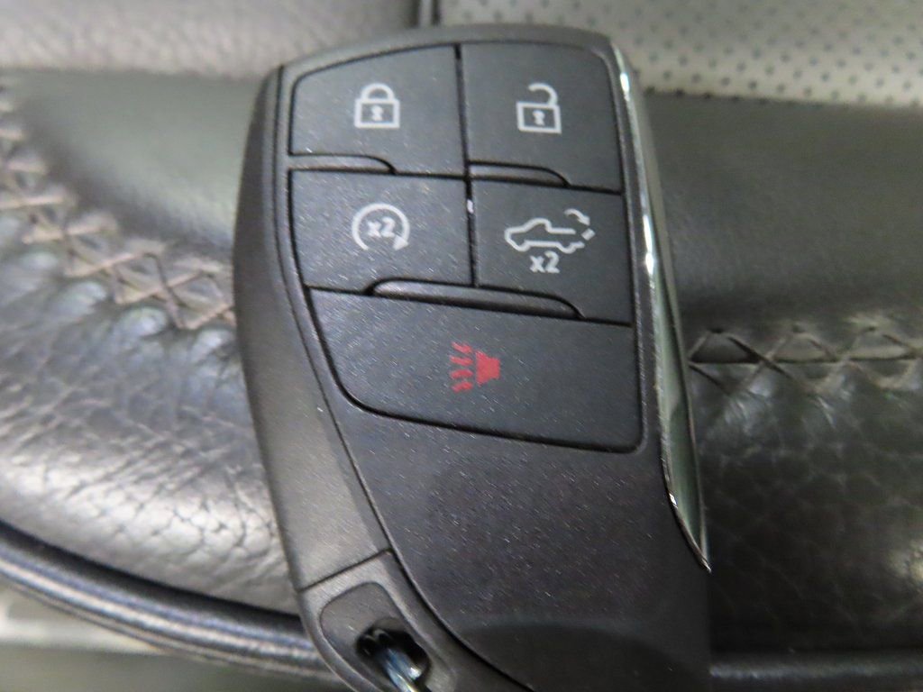 Used 2024 GMC Sierra 3500 Denali w/ Denali Reserve Package image 83