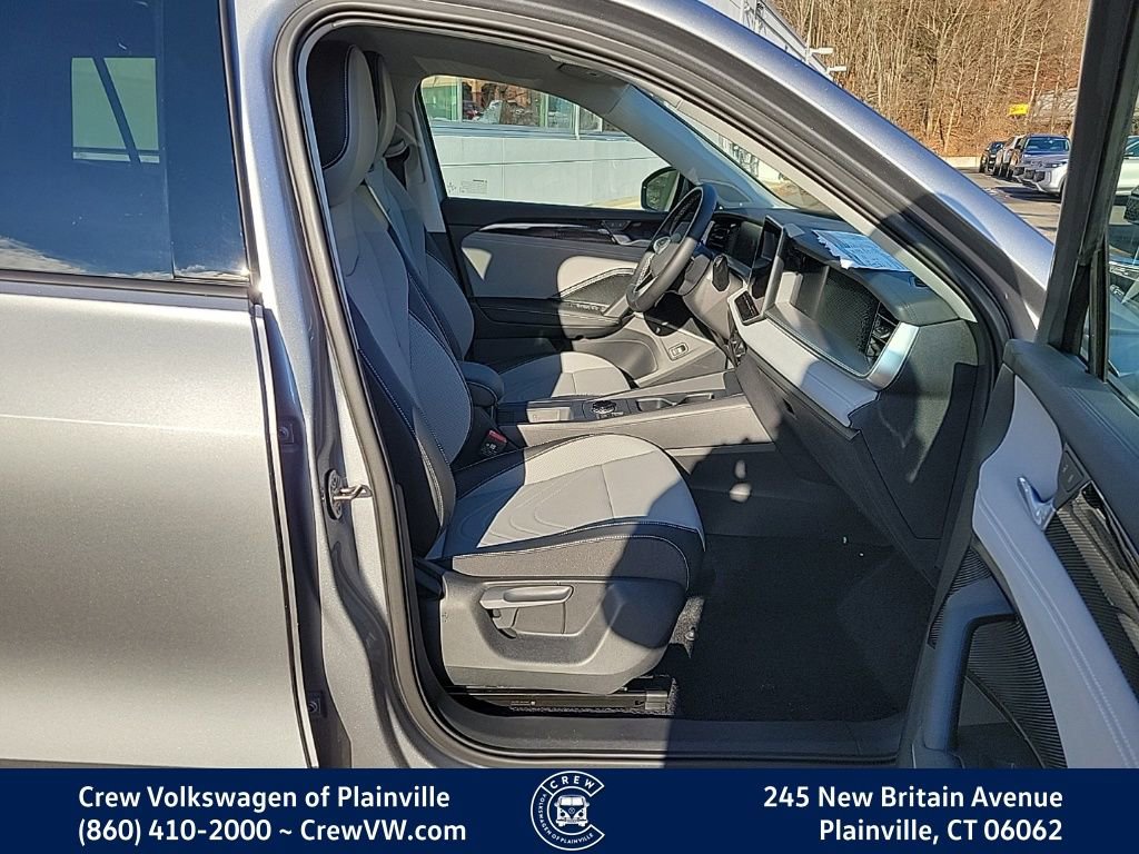 New 2026 Volkswagen Tiguan SE image 16