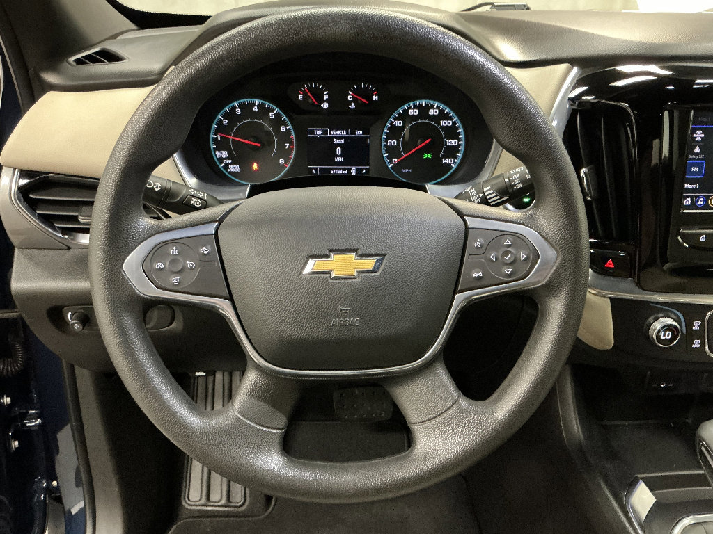Used 2022 Chevrolet Traverse LS FWD image 15
