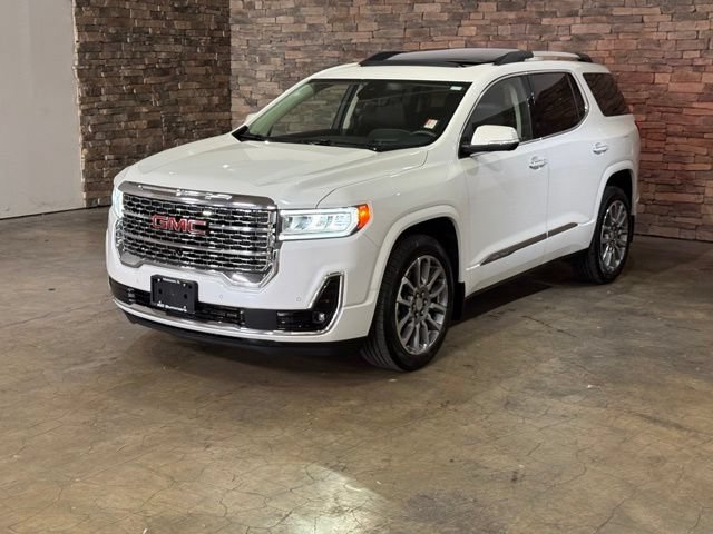 Used 2023 GMC Acadia Denali w/ Denali Ultimate Package AWD/4WD image 5
