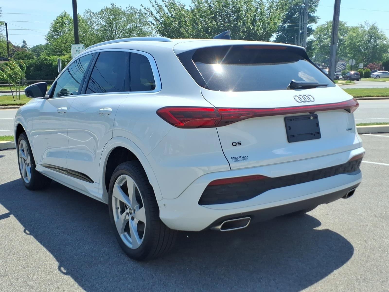 Used 2025 Audi Q5 Premium Plus AWD/4WD image 6