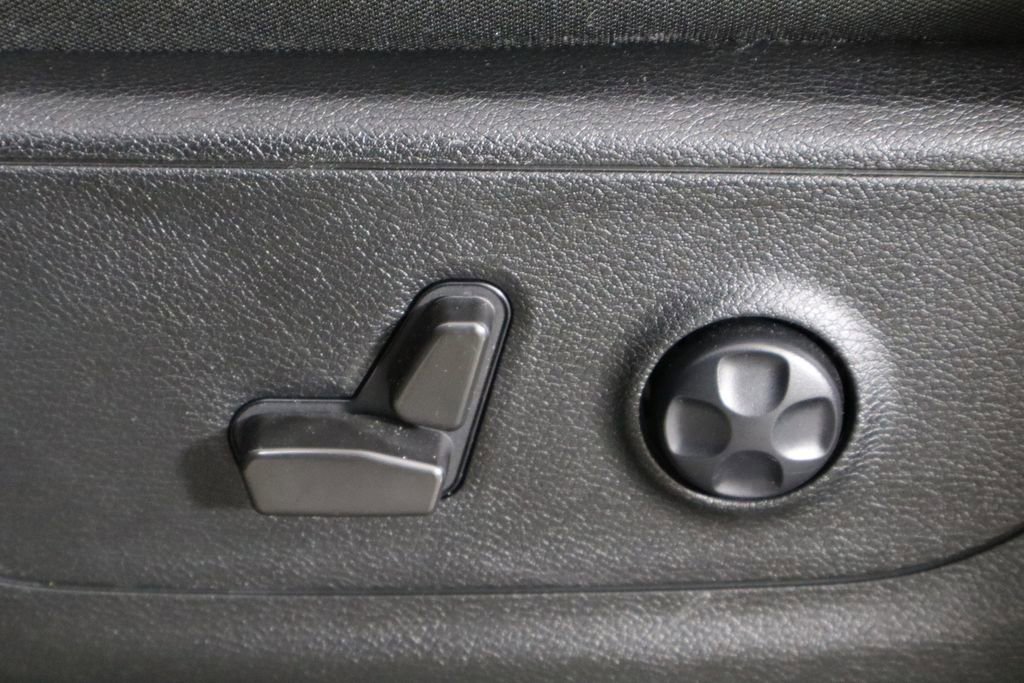 Used 2021 RAM 1500 Big Horn AWD/4WD image 23