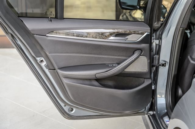 Used 2018 BMW 540i xDrive 540i xDRIVE - M SPORT - NAV - image 50