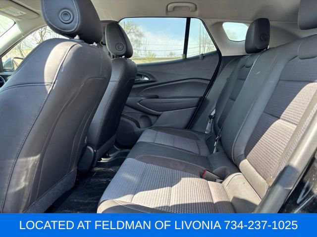 Certified 2024 Chevrolet Trax LT w/ Driver Confidence Package FWD image 9