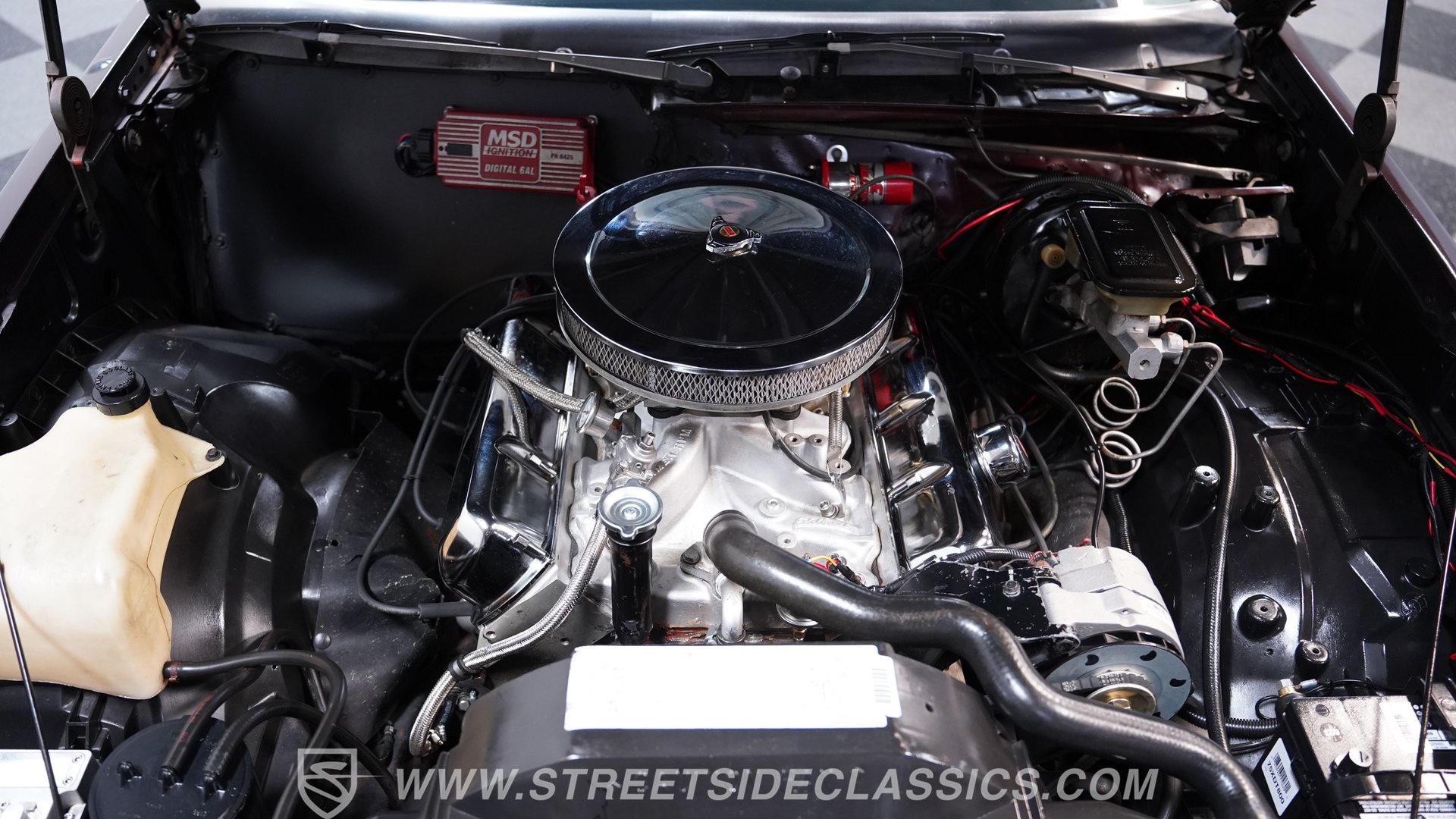 Used 1988 Oldsmobile Cutlass Supreme Classic Brougham RWD image 3