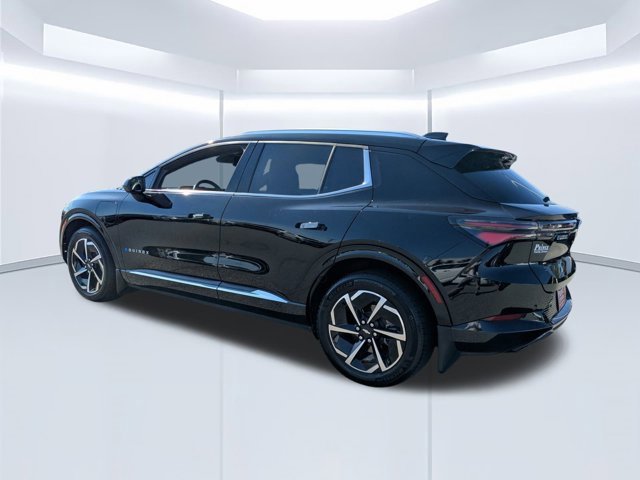 Used 2024 Chevrolet Equinox EV LT w/ LPO, Active Package image 6